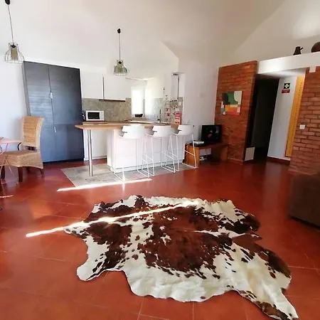 Casa vacanze Traditionnelle Avec Piscine, Jardin, Climatisation, Parking